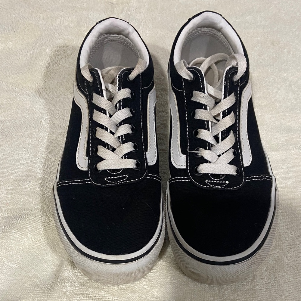 Vans size 5.5